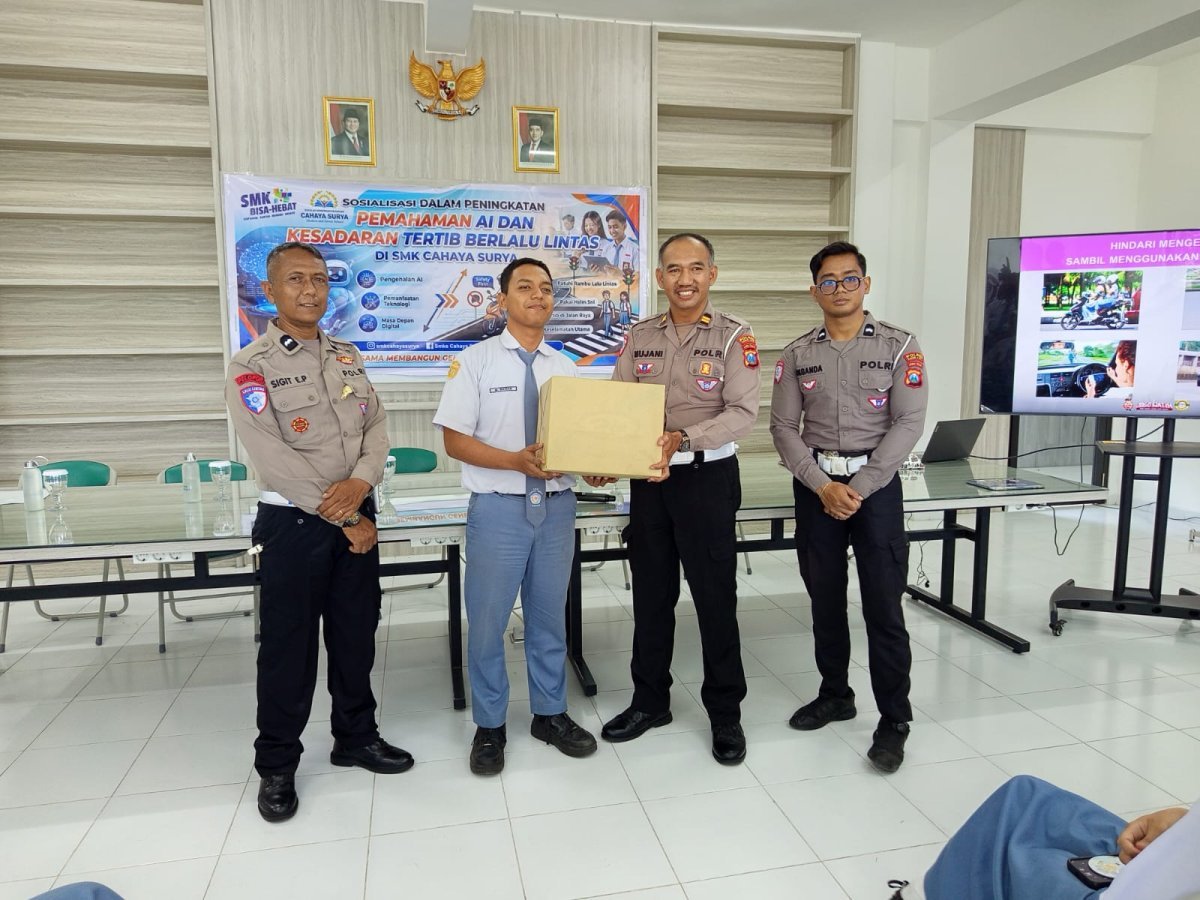 Bangun Generasi Pelopor Keselamatan, Satlantas Polres Kediri Kota Sasar Pelajar SMK