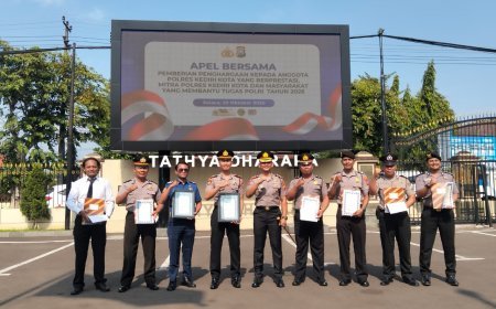Respons Cepat Tangani Kebakaran Lahan SDHI, Kapolsek Tarokan dan 7 Personel Raih Penghargaan, Damkar Pos Grogol Turut Diapresiasi