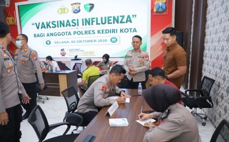Polres Kediri Kota Perkuat Kesehatan Personel melalui Vaksinasi Influenza