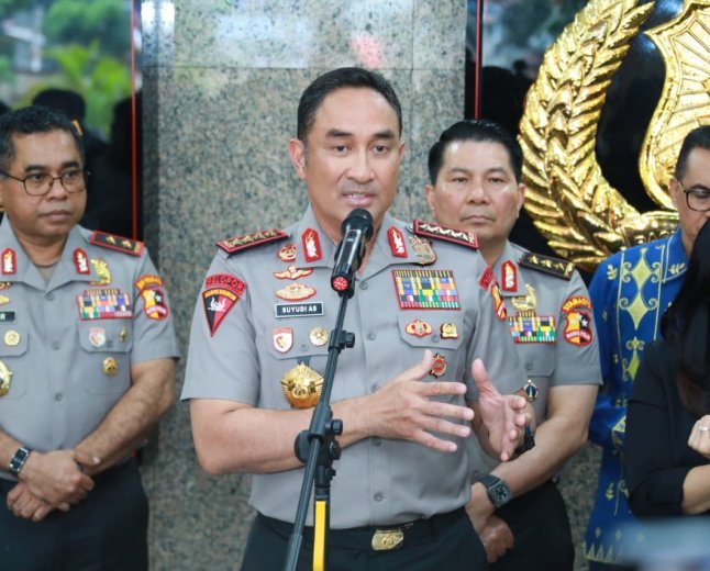 Kapolri Perkuat Sinergi dengan Kemendes, Dorong Desa Bersih Narkoba dan Pemberdayaan Masyarakat