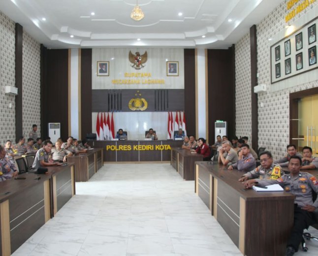 Polres Kediri Kota Sosialisasikan Agen Perlinsos, Polisi Didorong Bantu Warga Akses Bantuan Sosial
