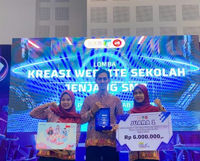SMP Ringinrejo  bangga, mendapatkan juara satu sekabupaten Kediri